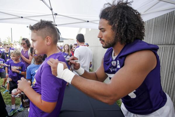 Kendricks vikings jersey on sale